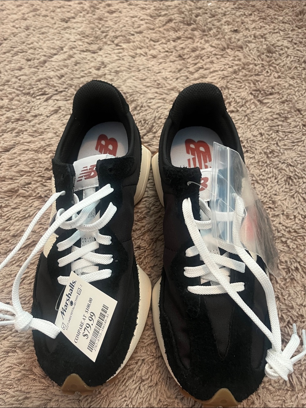 New Balance Black & Cream Retro-Style women’s Sneakers